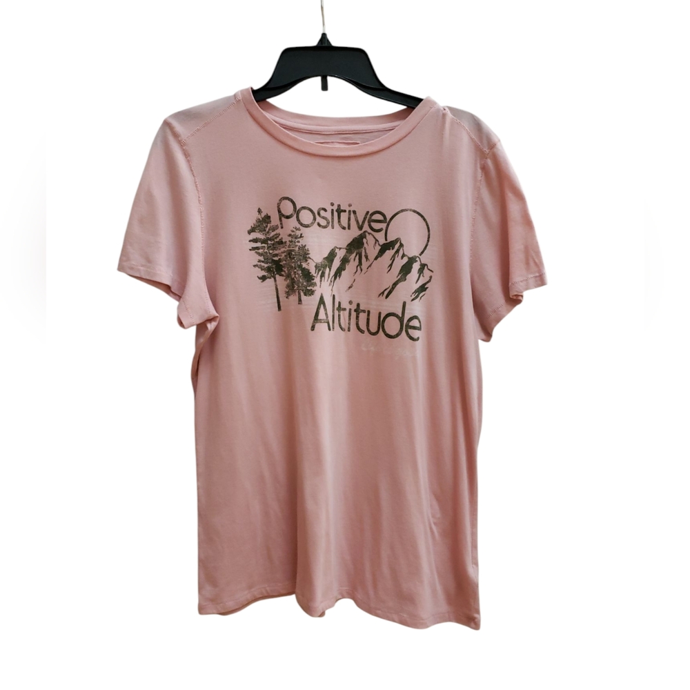 Life Is Good Shirt Womens Size L Pink Front Positive Attitude Spell Out Cotton
